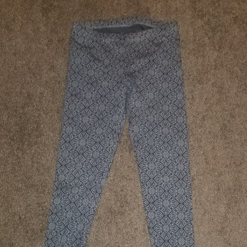 Grey Patterned Leggings